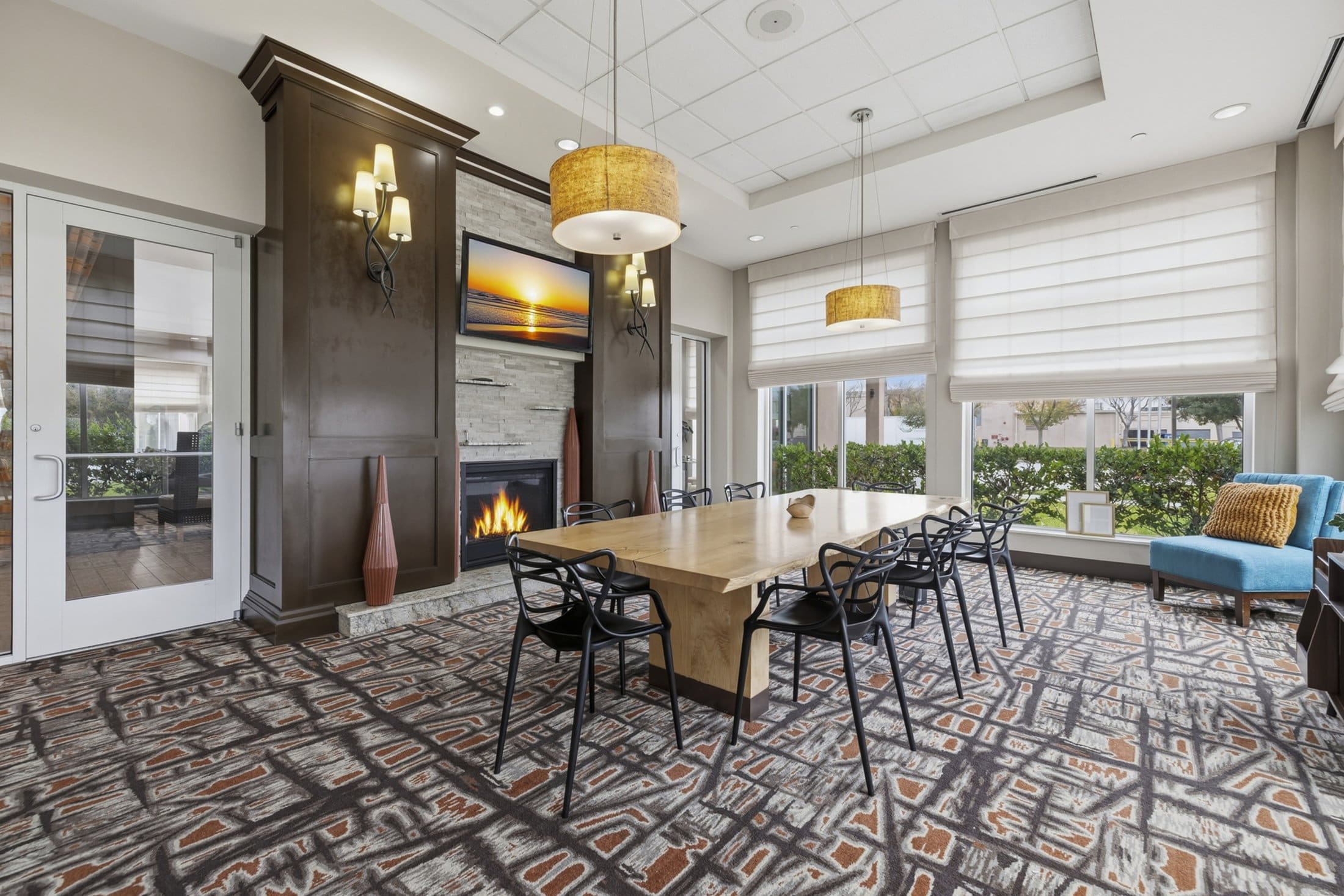 Kozy Hotel Houston North — photo 14 of 42